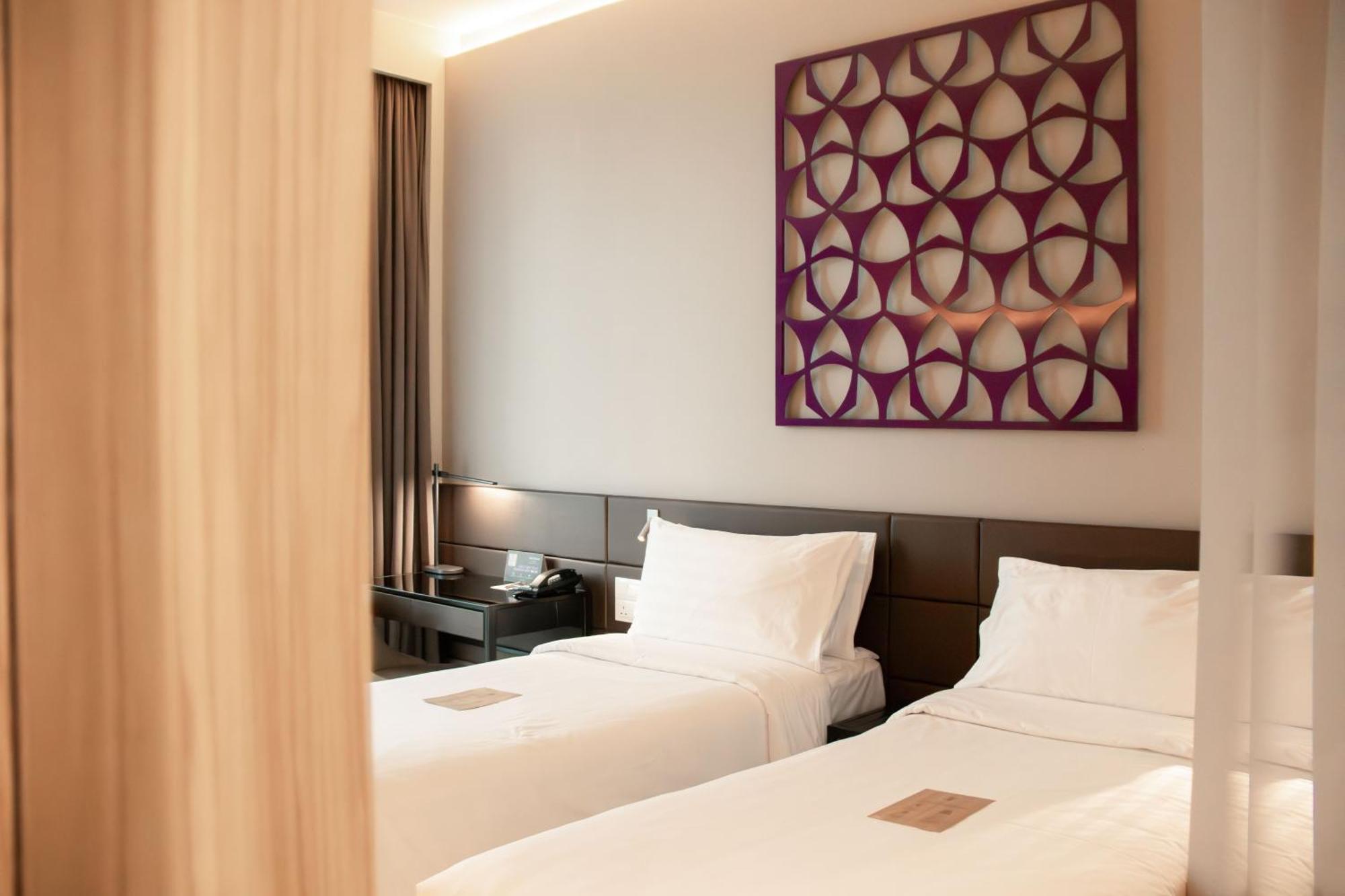 Mercure Singapore On Stevens מראה חיצוני תמונה